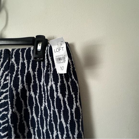 LOFT Women's Zipper Symmetrical Patterned Skirt Sz 10 NWT - Picture 6 of 7